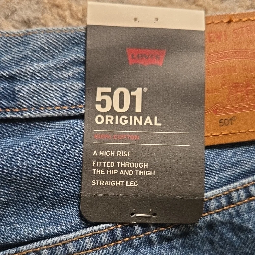 Levi's 501 High Rise Straight Leg Classic Blue Jeans - Picture 5 of 9